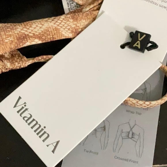 VITAMIN A Bikini Top Tan Reptile Print Size Medium - Picture 8 of 10